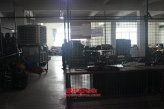 科暉FKH5160TXSE4洗掃車用的康明斯ISDe210 40發(fā)動機的配件及大修