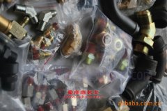 國道JG5110XPY蓬式運輸車用的康明斯EQB140-20發動機的配件及修理