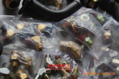 東風EQ5076TXYG5BD3A鮮活水產特種運輸車用的康明斯EQB125-20發動機的配件及大修