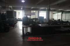兆鑫CHQ5310CCY倉柵式運輸車用的一汽BF6M1013-26E3發動機的修理及配件