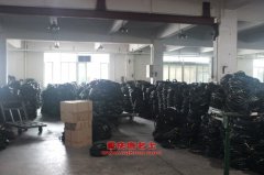 解放CA5250ZLJP2K2L3T1E4A80自卸式垃圾車用的濰柴WP10.336E40發(fā)動機的配件及保養(yǎng)